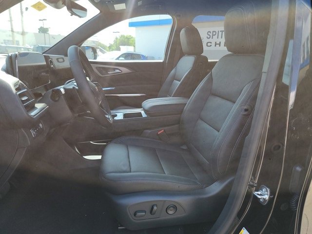 New 2026 Chevrolet Traverse LT w/ Driver Confidence Package image 13