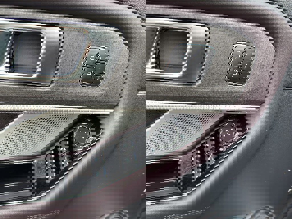 New 2026 Ford Explorer Platinum w/ LUX Leather Package image 13