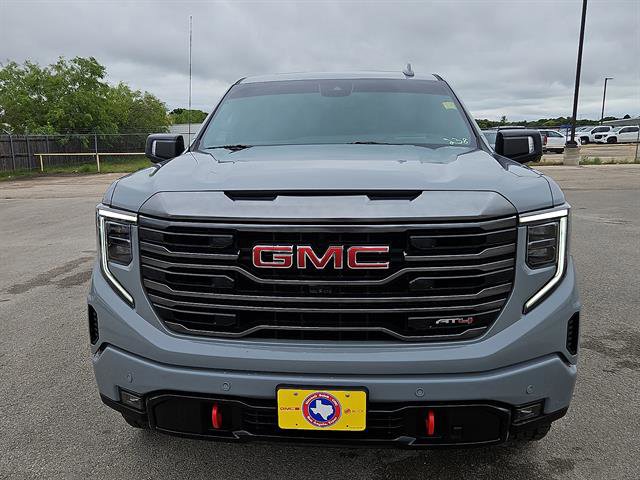 Certified 2024 GMC Sierra 1500 AT4 w/ Technology Package AWD/4WD image 8