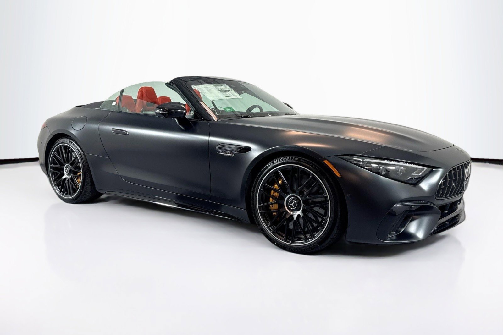 New 2026 Mercedes-Benz SL 63 AMG S e Performance 4MATIC image 3