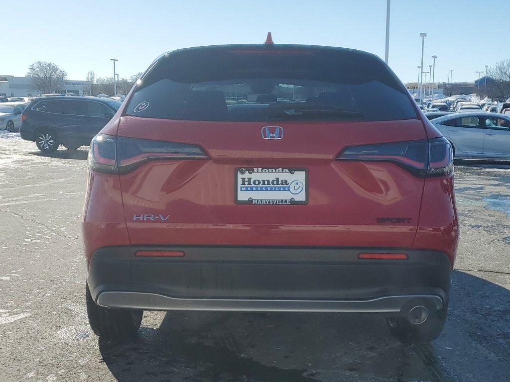 Certified 2025 Honda HR-V Sport image 6