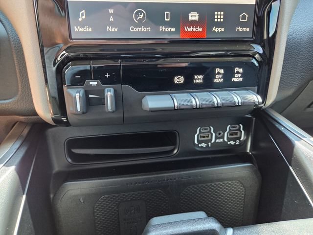 Certified 2024 RAM 2500 Laramie AWD/4WD image 29