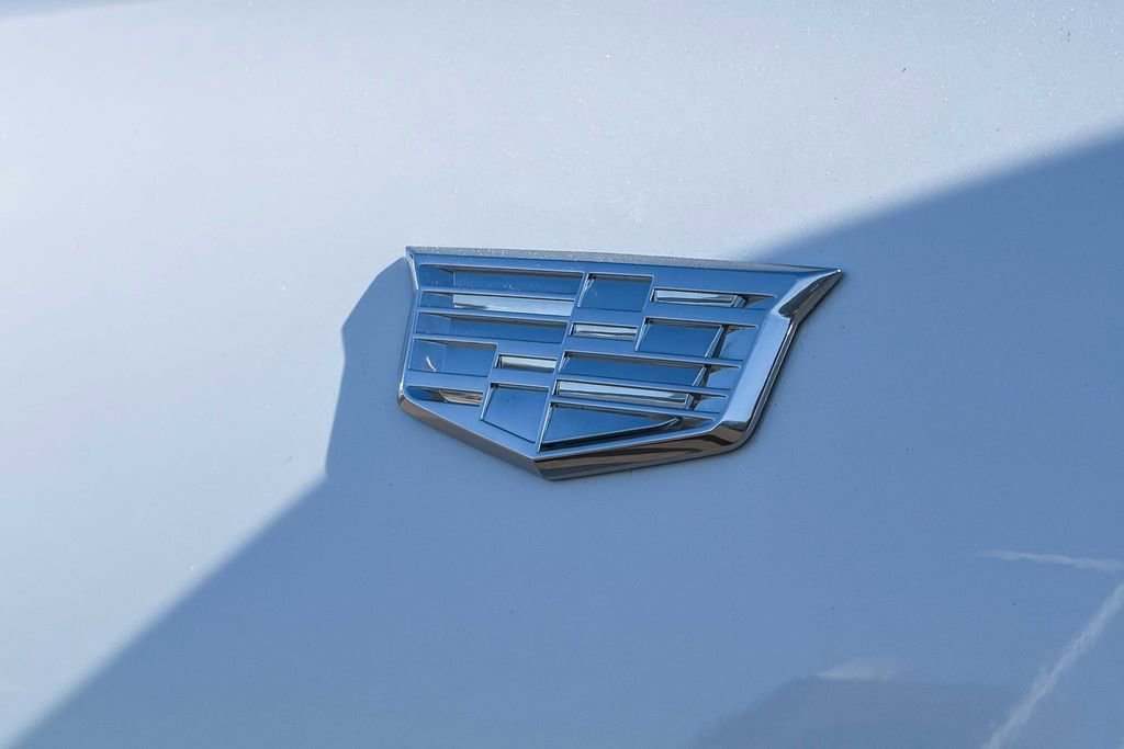 Used 2023 Cadillac XT6 Luxury image 13