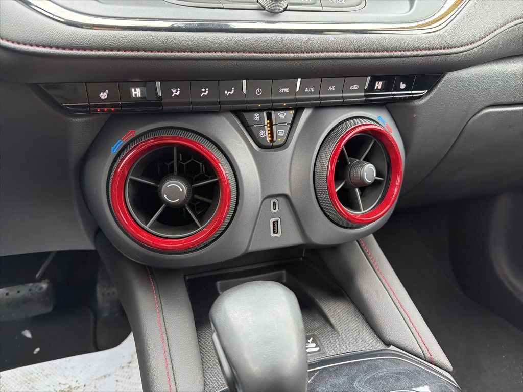 Used 2023 Chevrolet Blazer RS image 30