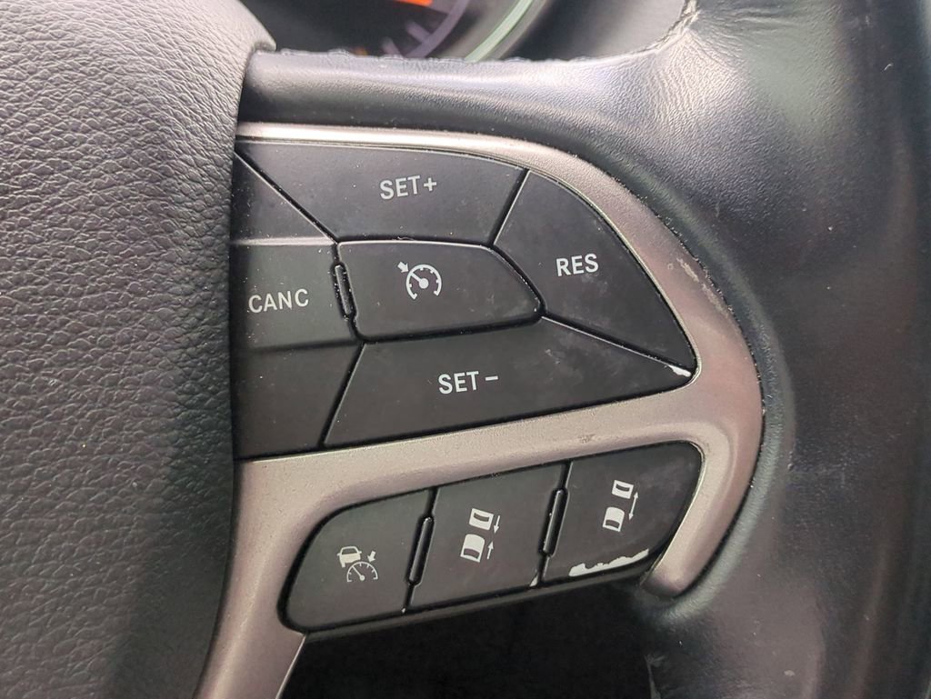 Used 2021 Jeep Grand Cherokee Limited w/ Quick Order Package 28K 80th RWD image 29