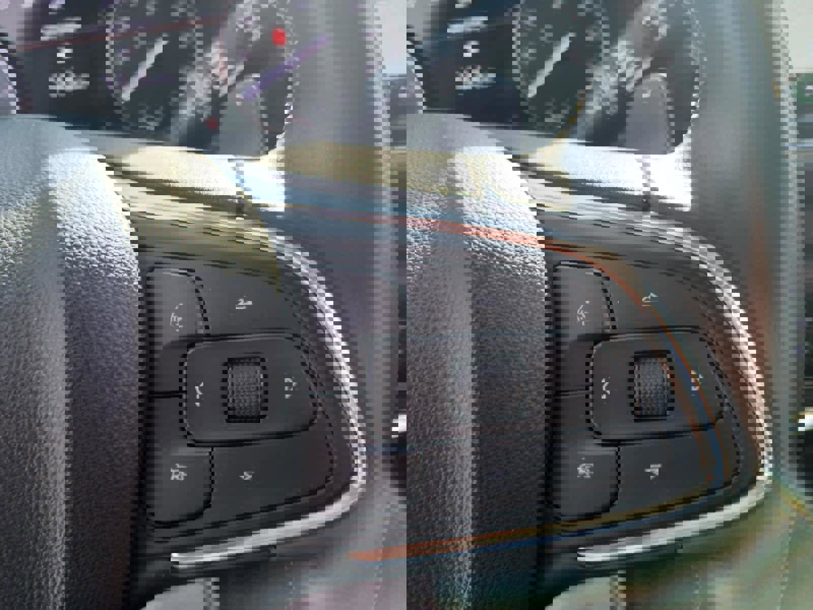 Used 2022 Buick Envision Essence w/ Technology Package II image 15