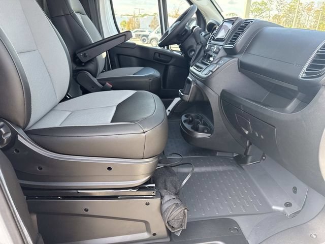 New 2025 RAM ProMaster 1500 w/ Convenience Group FWD image 10