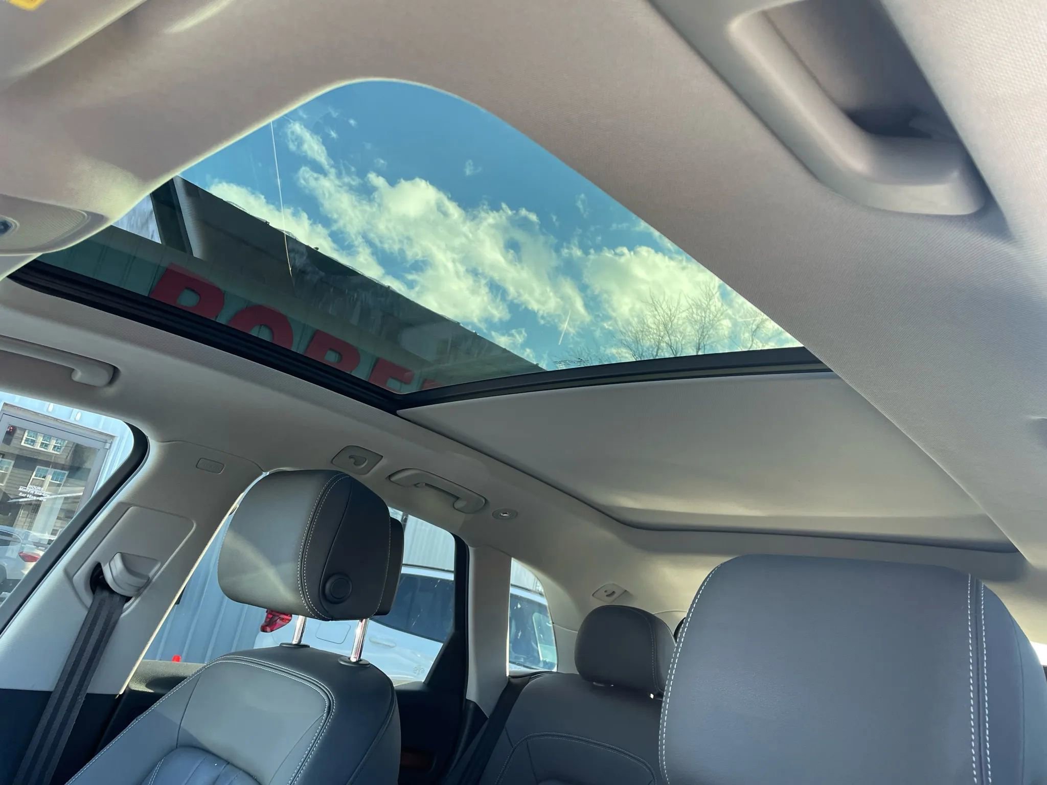 Used 2021 Audi Q5 2.0T Premium w/ Convenience Package image 18