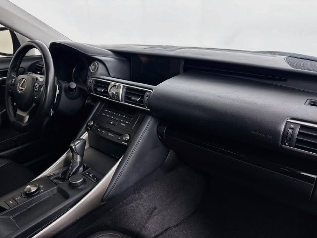 Used 2019 Lexus IS 300 RWD image 27