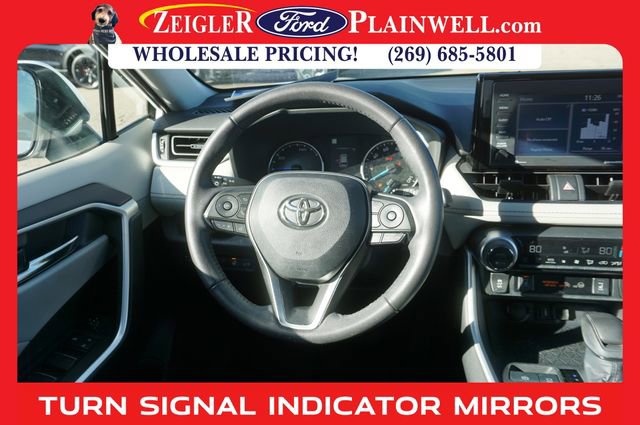 Used 2022 Toyota RAV4 XLE image 14