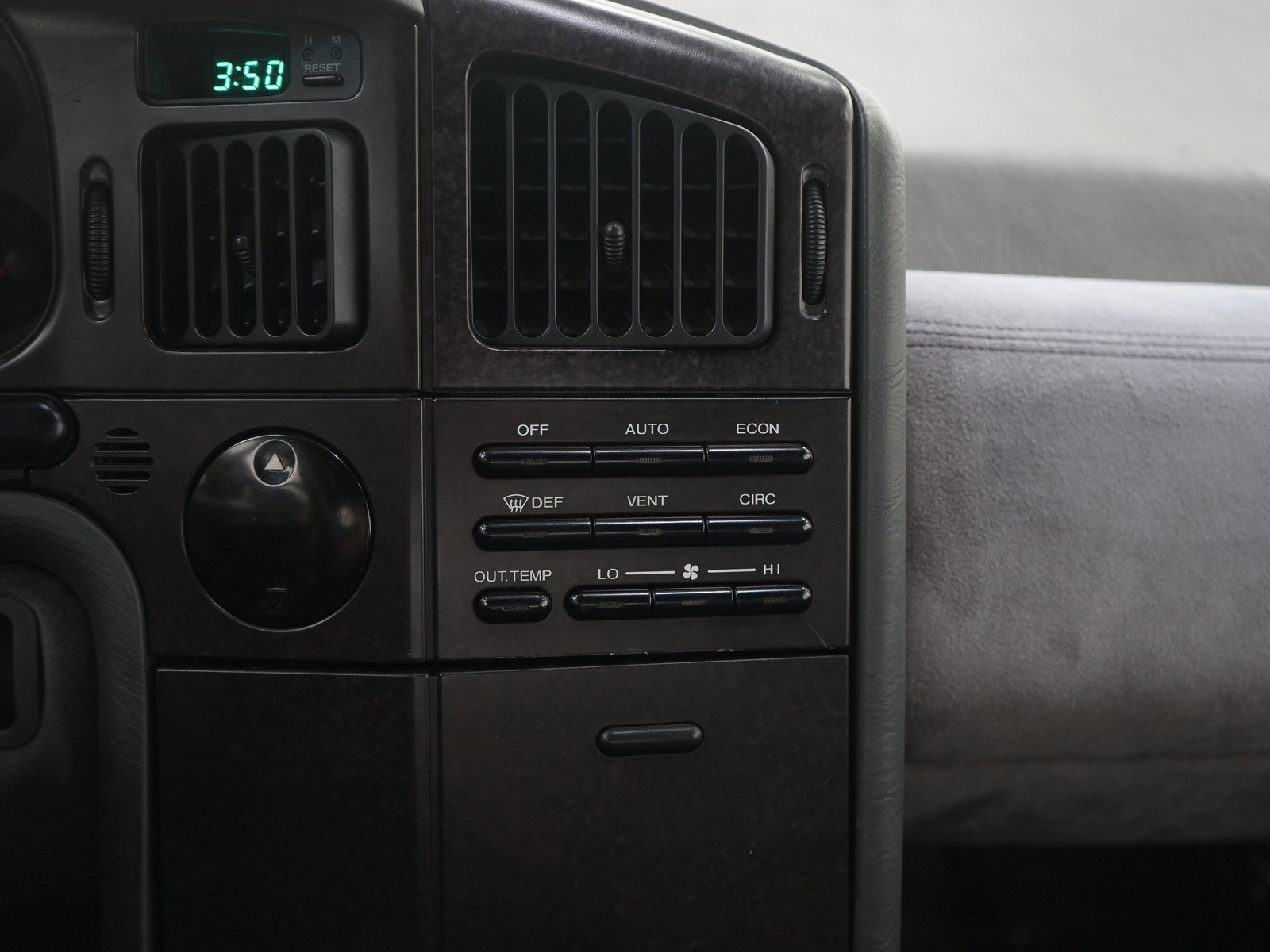 Used 1992 Subaru SVX AWD image 16