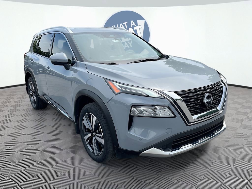 Used 2023 Nissan Rogue Platinum w/ Platinum Premium Package FWD image 3
