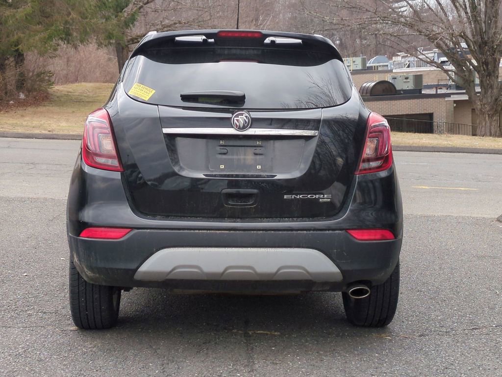 Used 2020 Buick Encore Sport Touring w/ Safety Package image 4