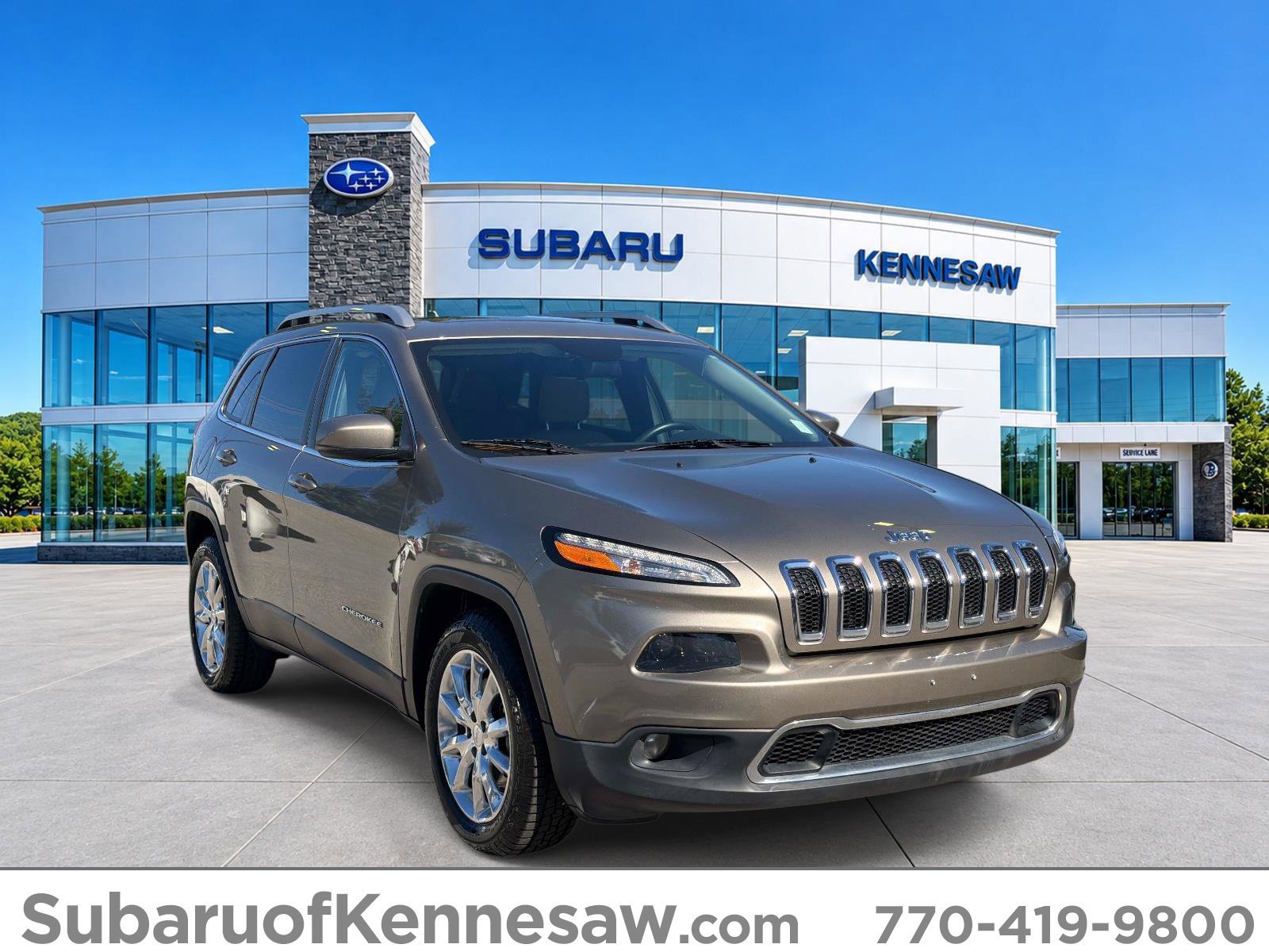 Used 2017 Jeep Cherokee Limited AWD/4WD image 1