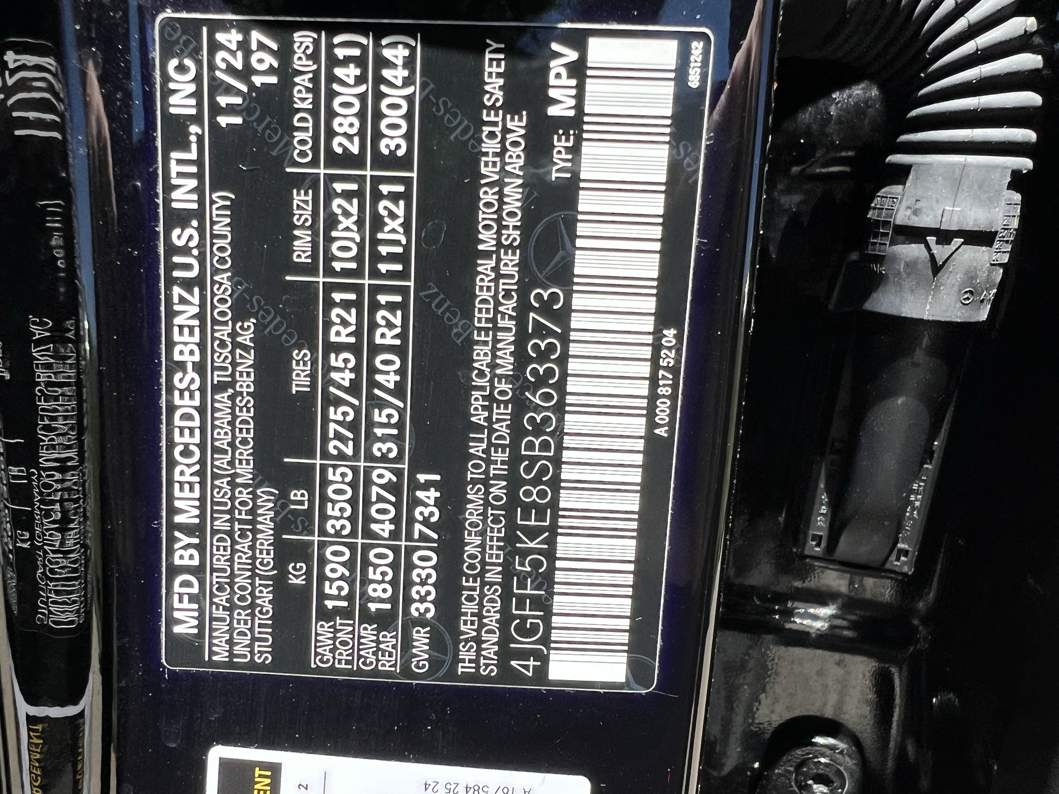 Certified 2025 Mercedes-Benz GLS 450 4MATIC image 37