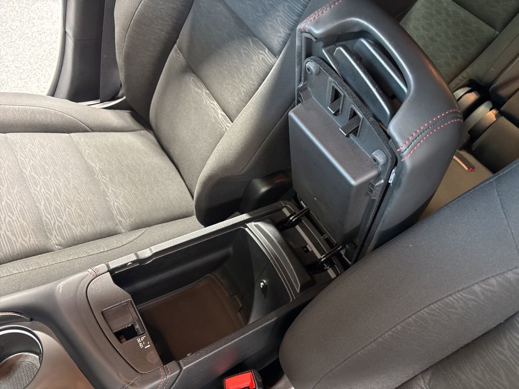 Used 2024 Dodge Durango GT image 24