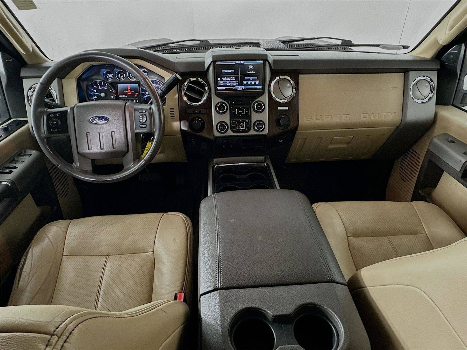 Used 2016 Ford F250 Lariat w/ Lariat Ultimate Package AWD/4WD image 32