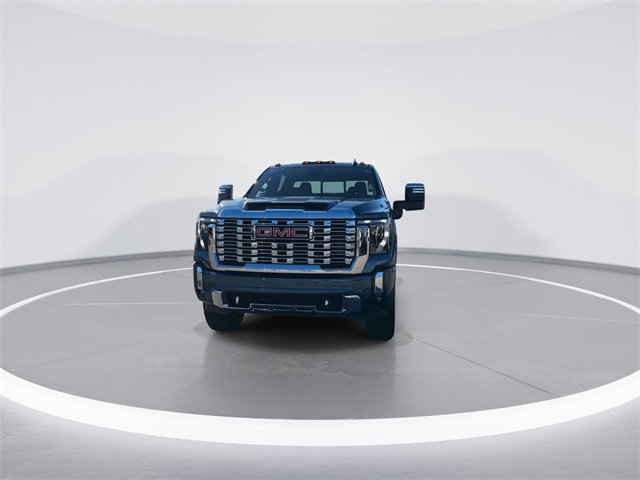 Used 2025 GMC Sierra 2500 Denali w/ Denali Reserve Package image 3