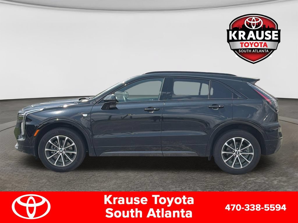 Used 2025 Cadillac XT4 Sport FWD image 4