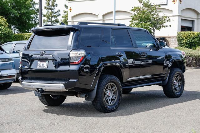 Used 2020 Toyota 4Runner TRD Off-Road Premium w/ Moonroof Package AWD/4WD image 5