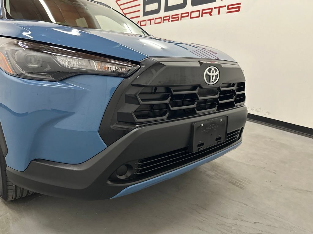 Used 2026 Toyota Corolla Cross LE FWD video 2