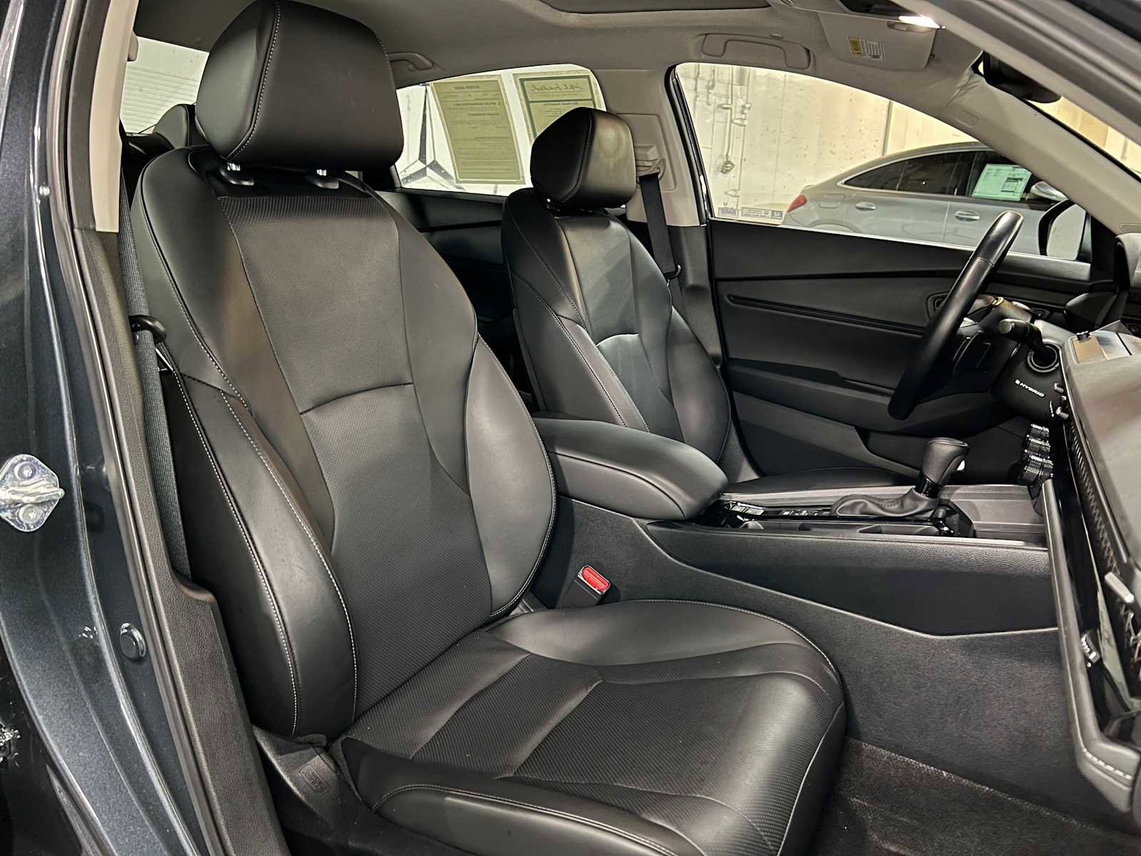 Used 2024 Honda Accord EX-L image 12