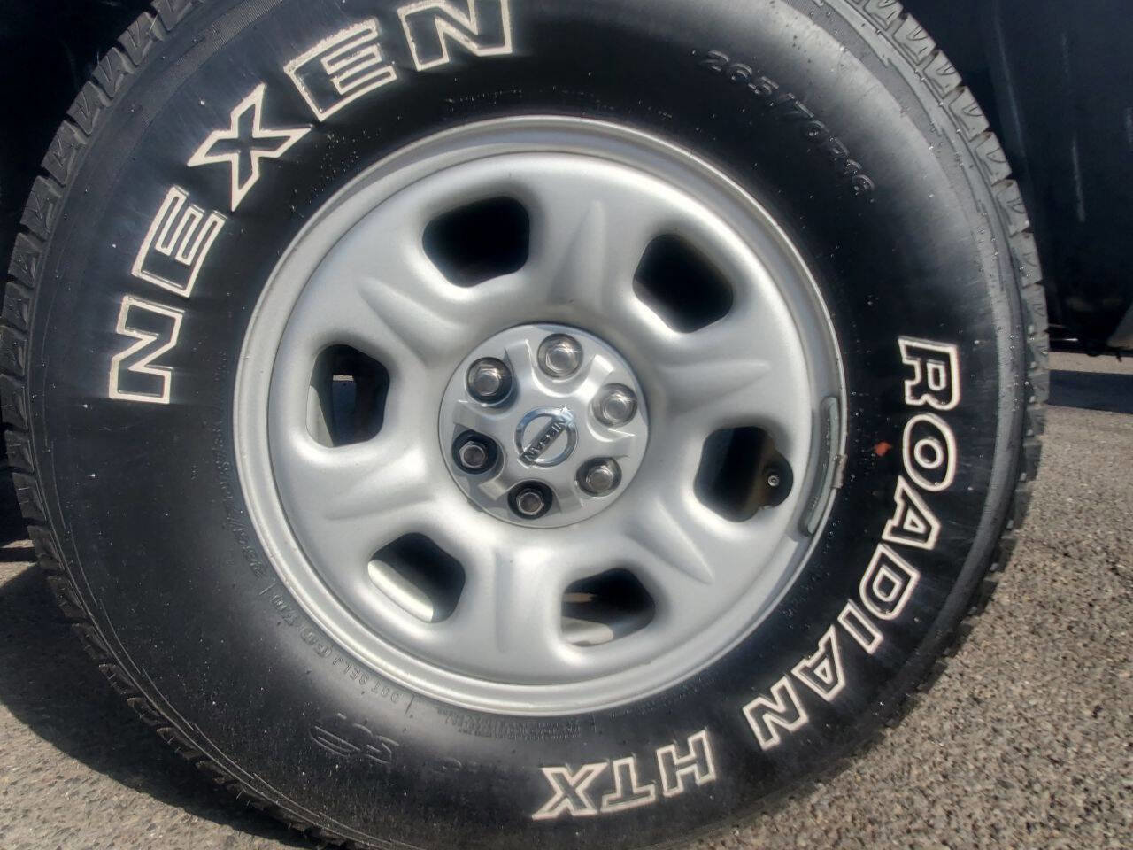 Used 2015 Nissan Frontier S image 29