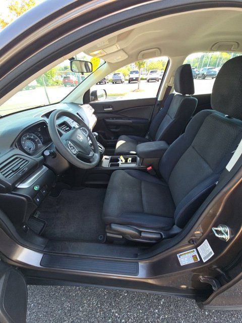 Used 2015 Honda CR-V LX image 9