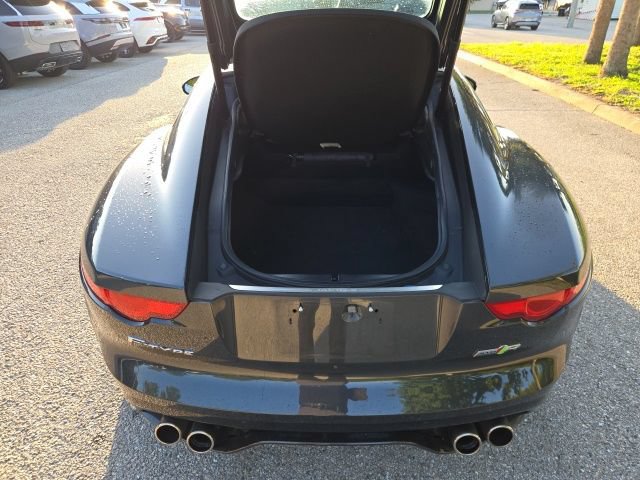 Used 2017 Jaguar F-TYPE R AWD/4WD image 16