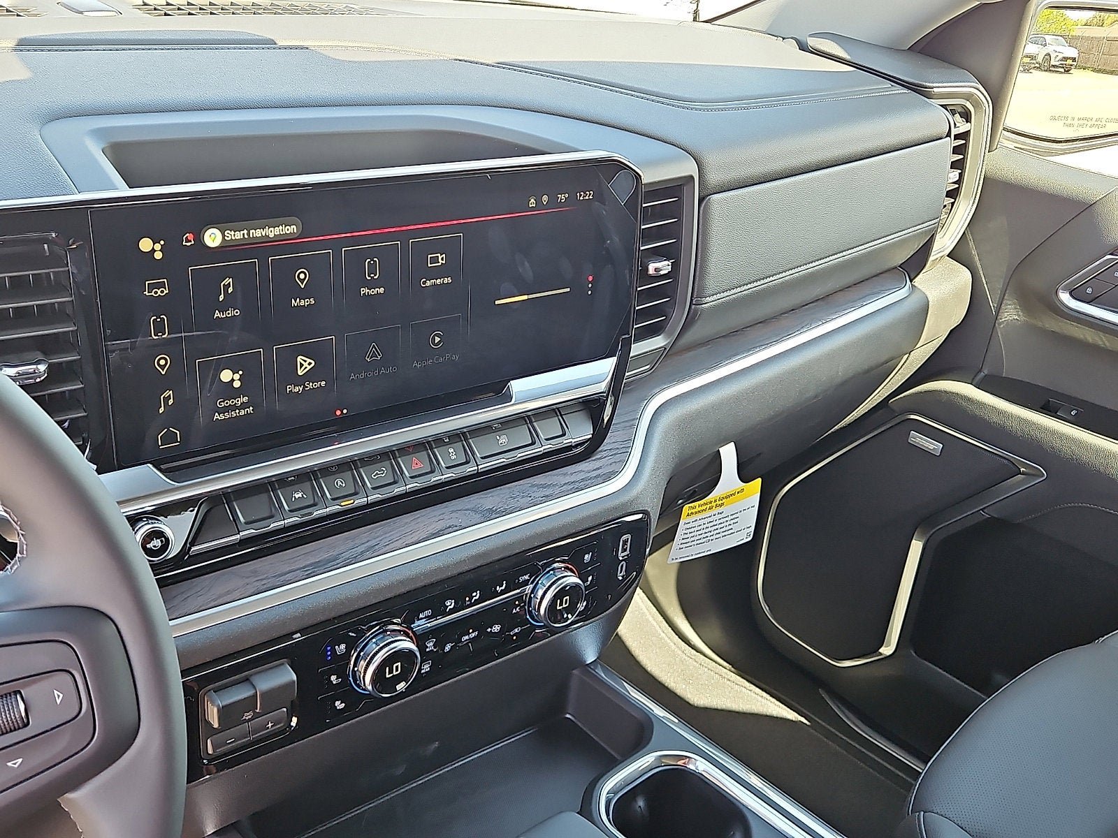 New 2026 GMC Sierra 1500 SLT image 19