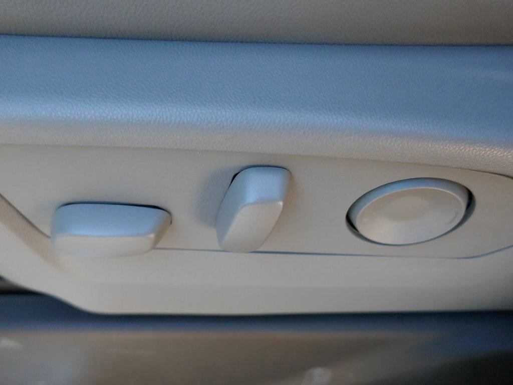 New 2026 Chevrolet Silverado 2500 LTZ w/ LTZ Premium Package image 15