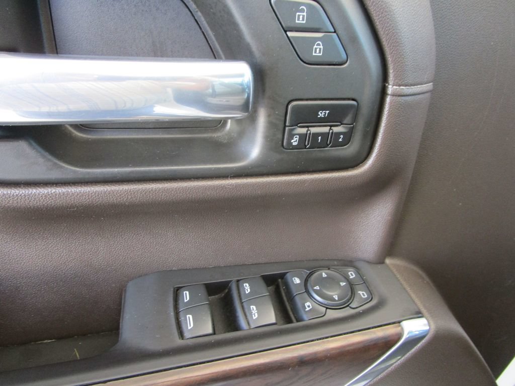 Used 2021 GMC Sierra 1500 SLT w/ SLT Convenience Package AWD/4WD image 42