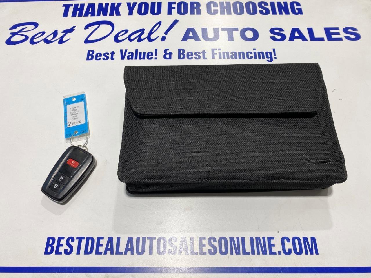 Used 2022 Toyota Prius XLE FWD image 26