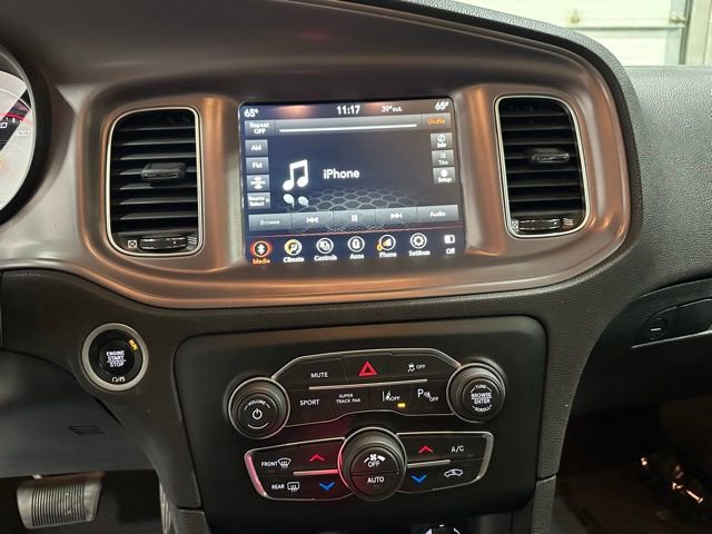 Used 2023 Dodge Charger R/T w/ Technology Group image 21