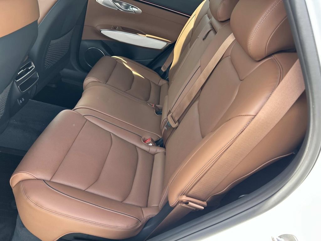 New 2026 Genesis GV70 2.5T Advanced image 21