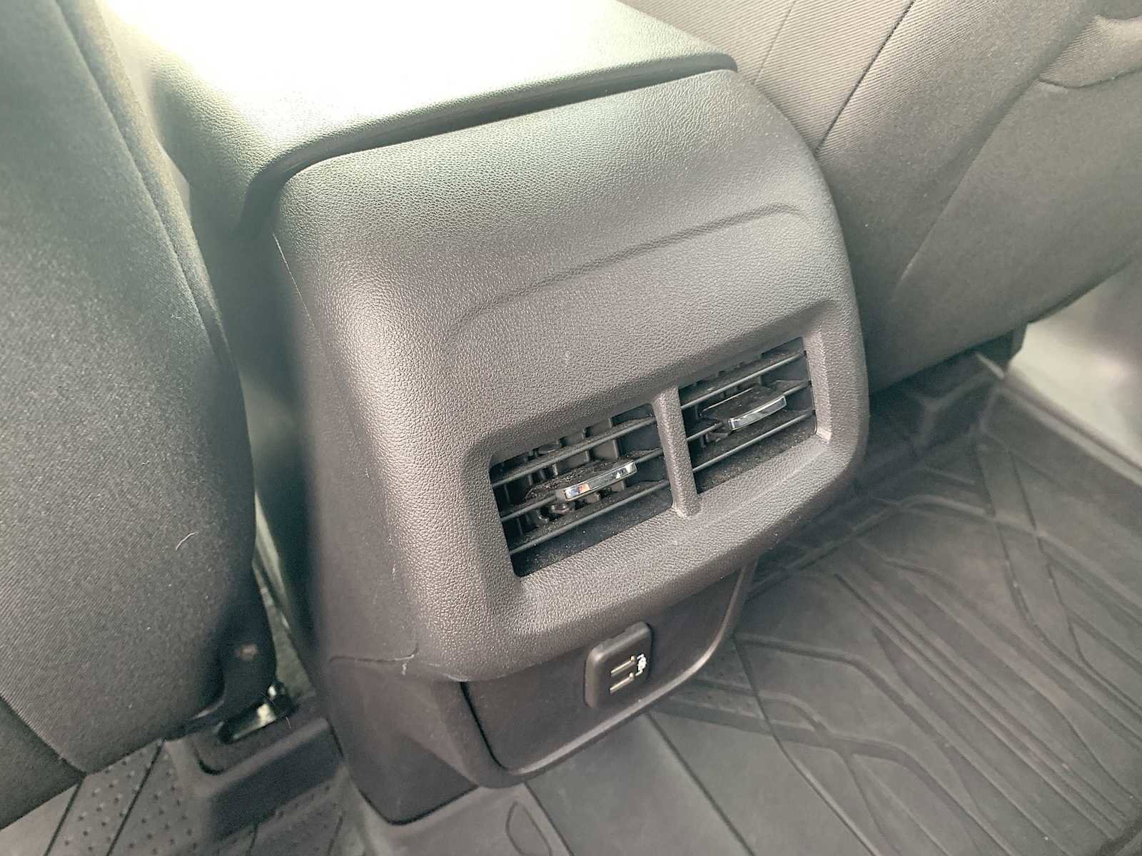 Certified 2021 Chevrolet Equinox LT image 20