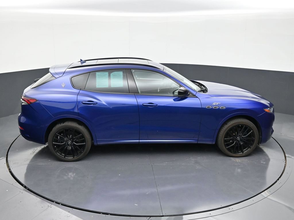 Used 2022 Maserati Levante GT image 15