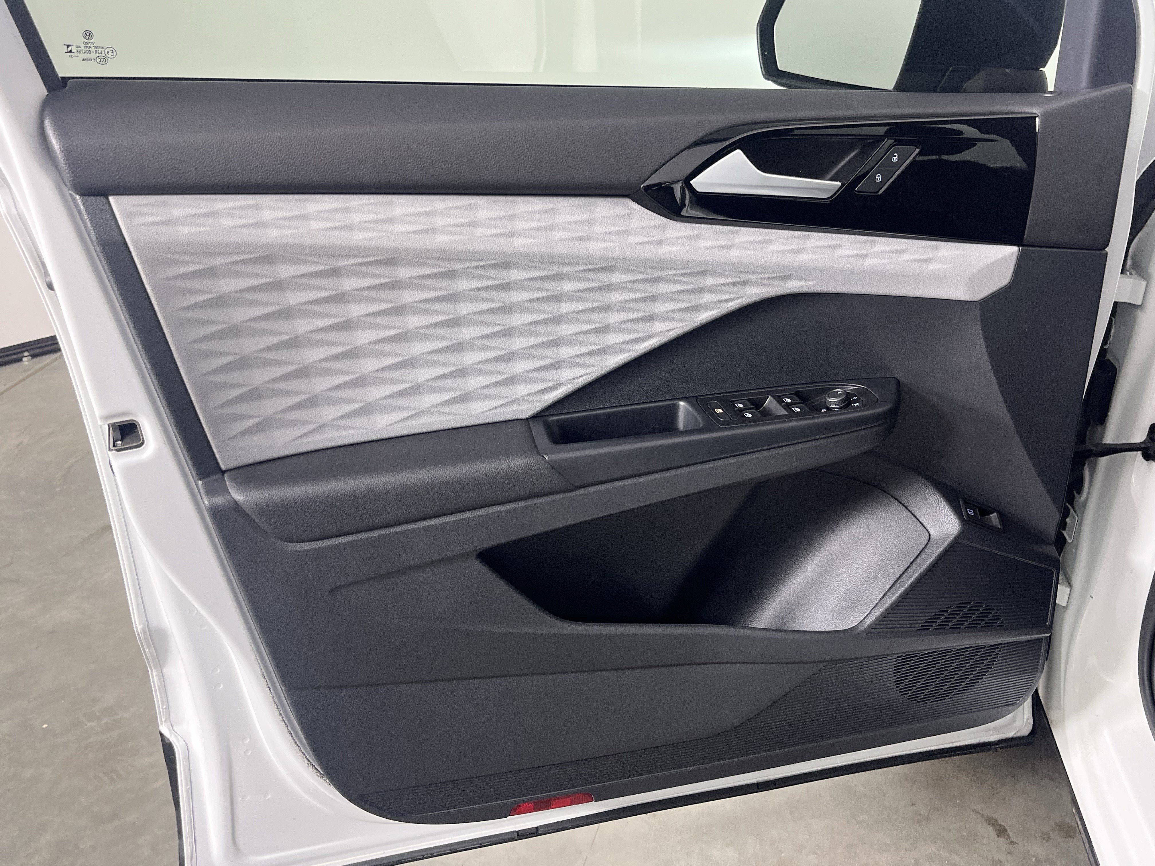 Certified 2023 Volkswagen Taos S w/ Driver Assistance Package image 17