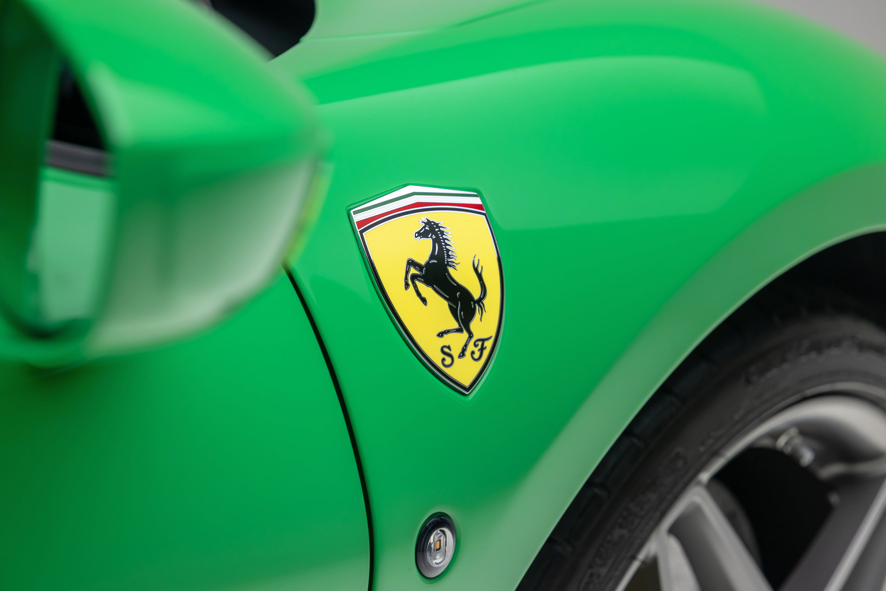 Certified 2023 Ferrari F8 Tributo RWD image 27