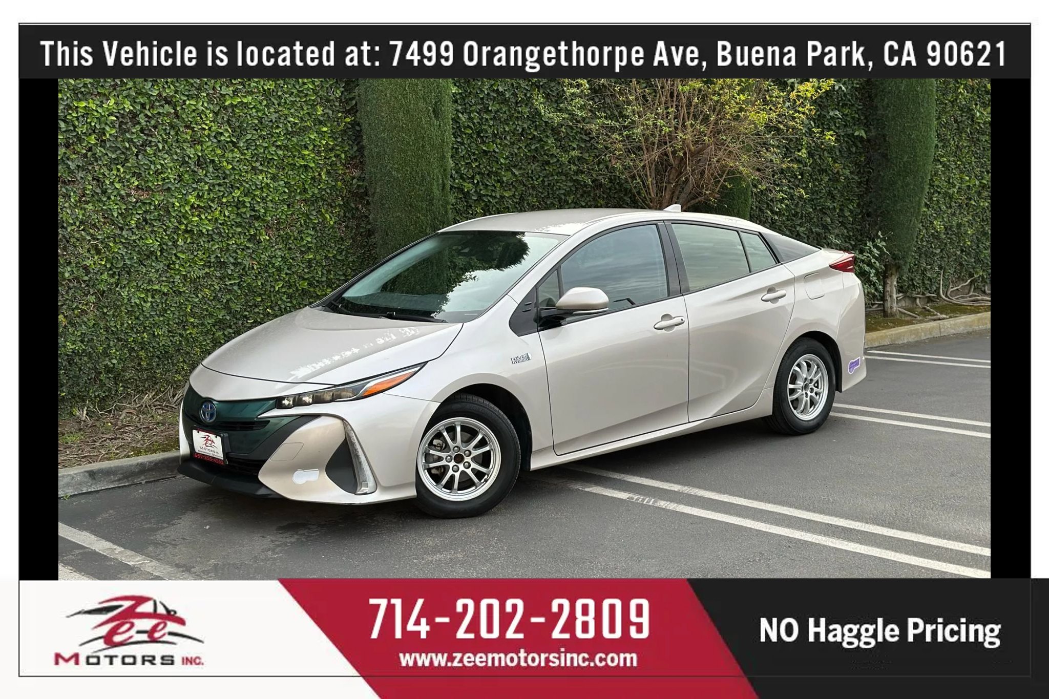 Used 2019 Toyota Prius Prime Plus w/ Carpet Mat Package FWD image 13