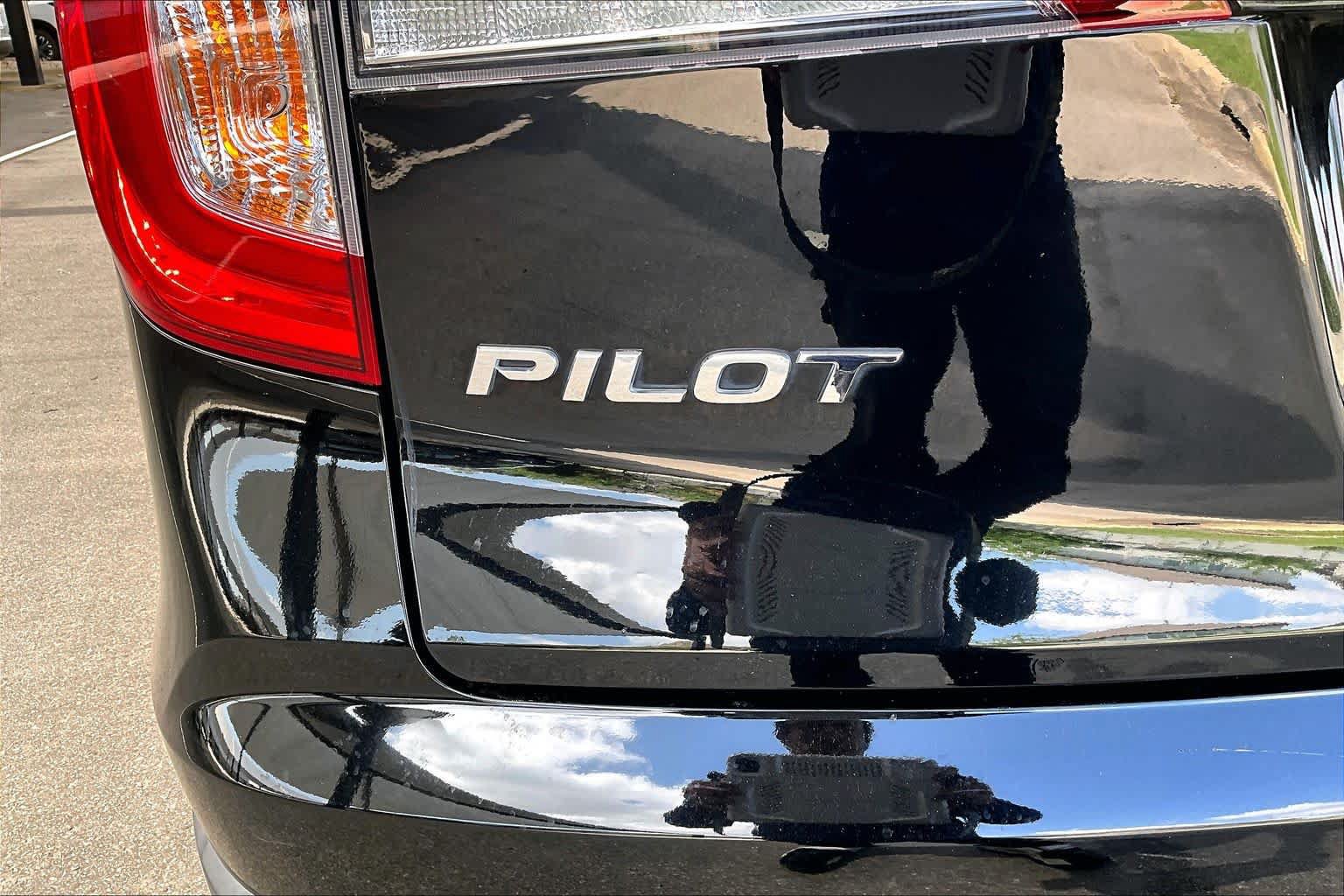 Used 2021 Honda Pilot Special Edition image 10
