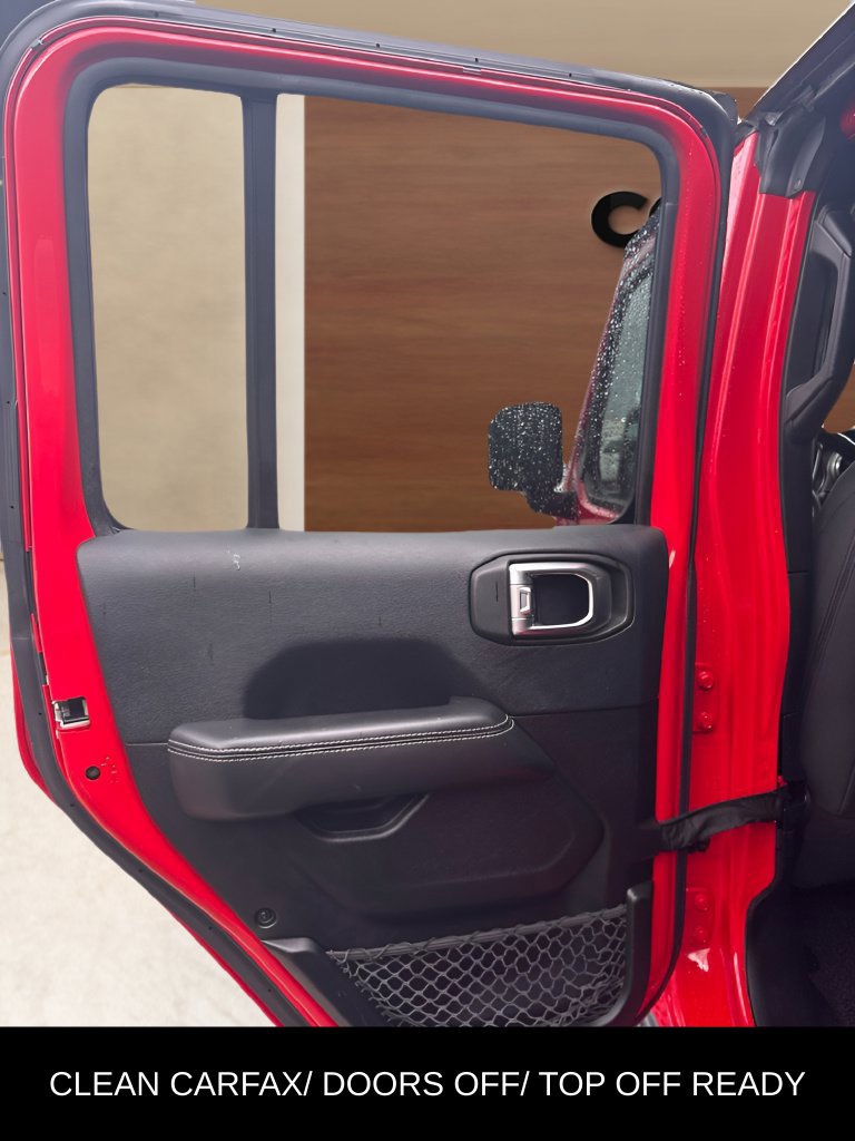 Used 2019 Jeep Wrangler Unlimited Sahara AWD/4WD image 10