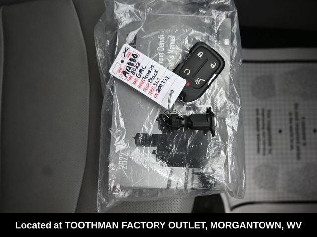 Used 2022 GMC Terrain SLT w/ Infotainment Package II image 11