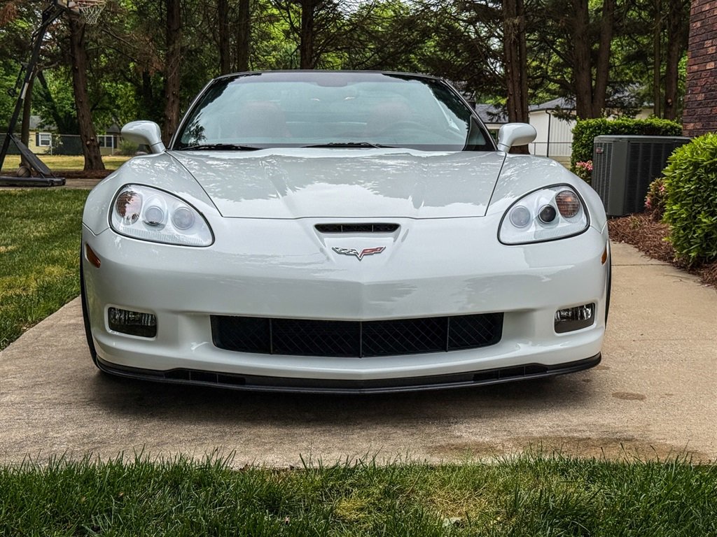 Used 2011 Chevrolet Corvette Grand Sport w/ Preferred Equipment Group RWD image 30