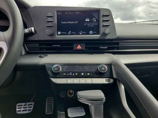 New 2026 Hyundai Elantra Sport FWD image 15