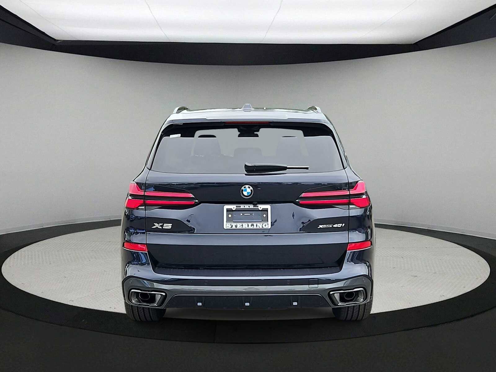 Used 2026 BMW X5 xDrive40i w/ Premium Package image 7