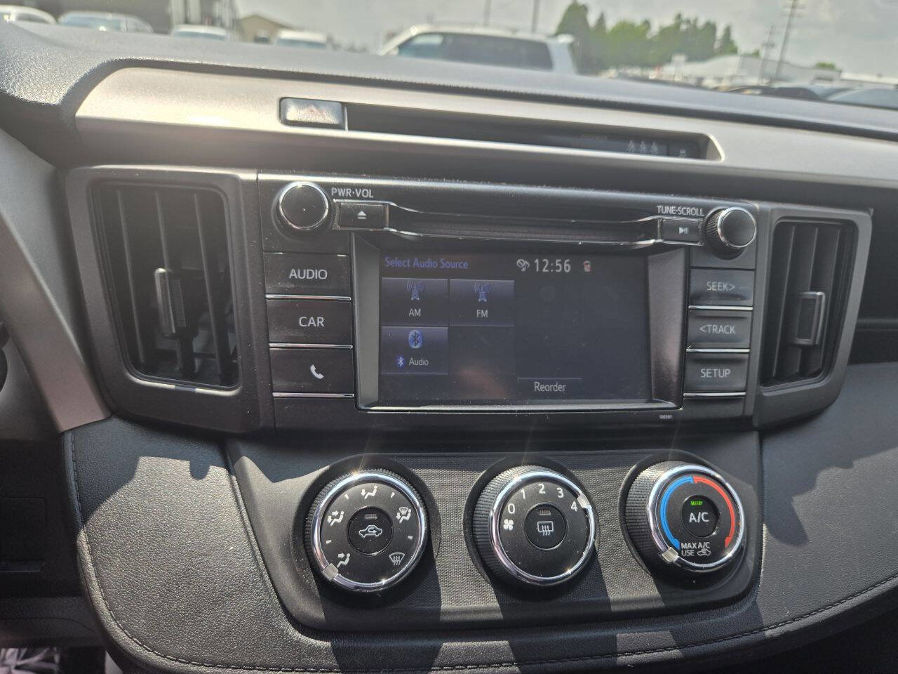 Used 2017 Toyota RAV4 LE image 7