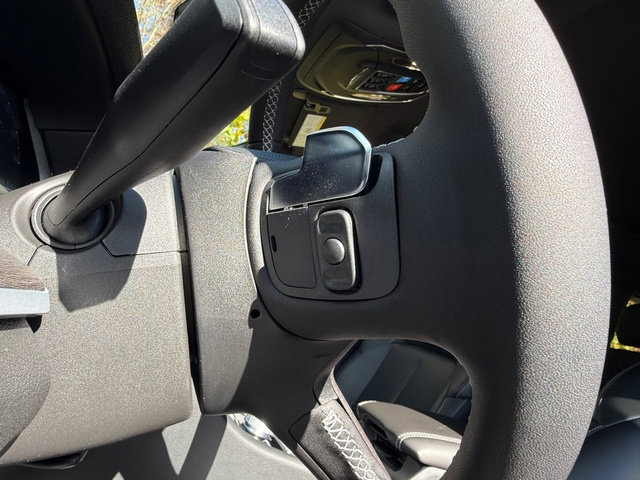 New 2025 Jeep Grand Cherokee L Limited image 15