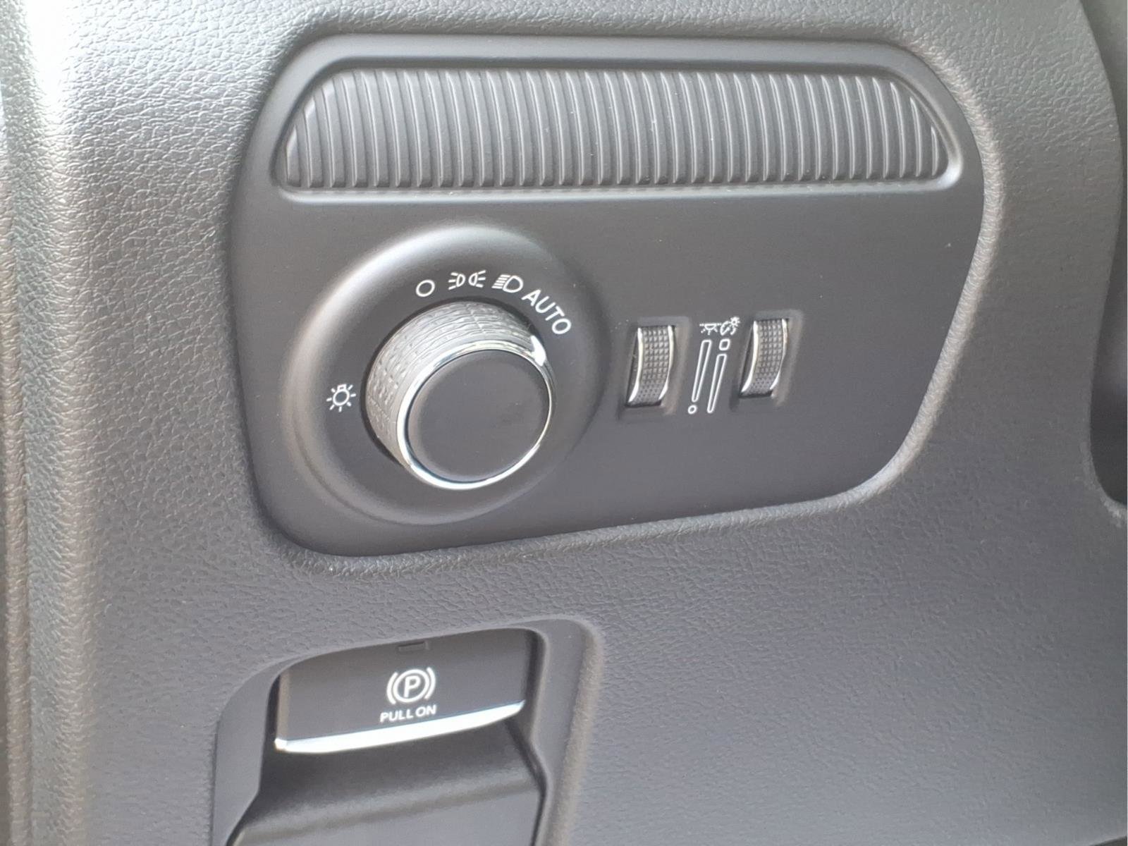 New 2026 Jeep Grand Wagoneer 4WD image 18