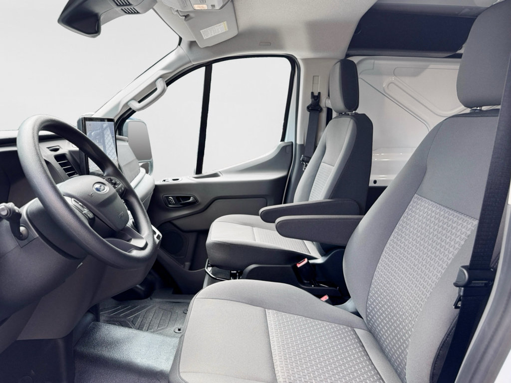 Used 2024 Ford E-Transit Low Roof RWD image 18
